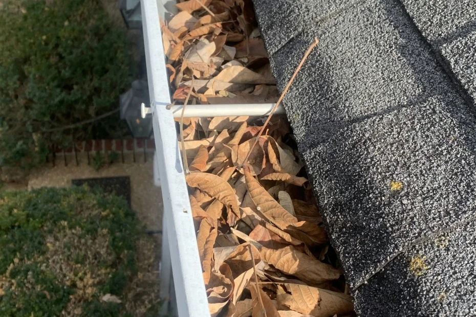 Gutter Cleaning Price Hill